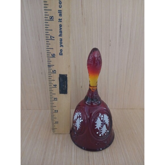 Fenton Glass Bell Red Christmas Holiday Decoration Hand painted Ringing Bell - Picture 7 of 9